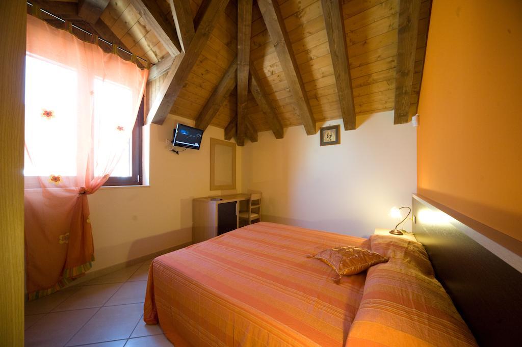 Quattro Ducati Hotell Trani Rom bilde