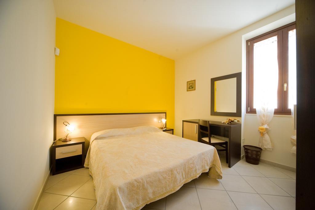 Quattro Ducati Hotell Trani Rom bilde